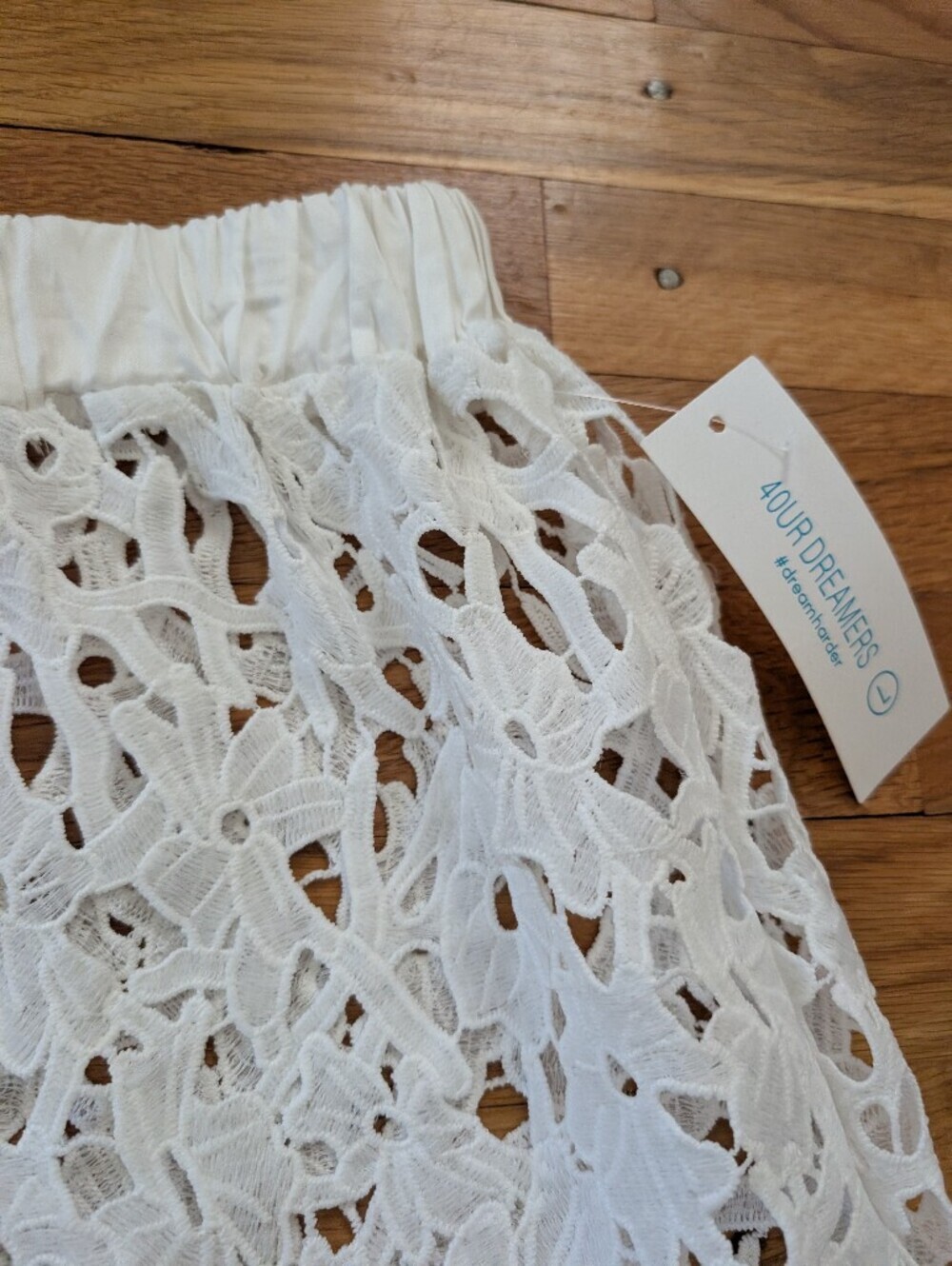 NWT 4Our Dreamers White Lace Crochet Cover-Up Shorts - Picture 2 of 5